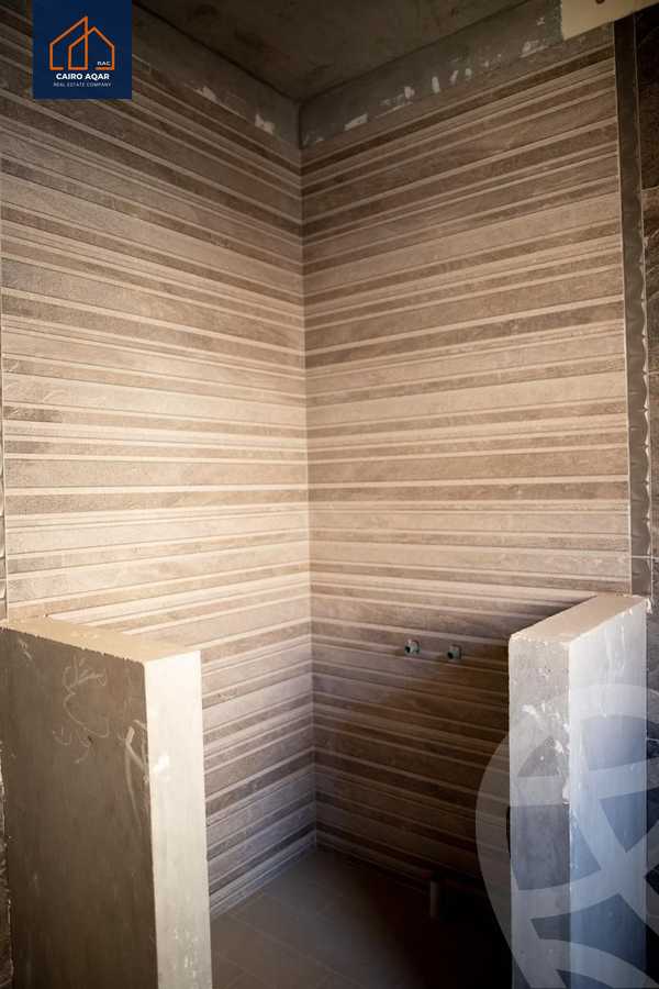 https://aqarmap.com.eg/ar/listing/6249900-for-sale-cairo-el-shorouk-compounds-divina-gardens