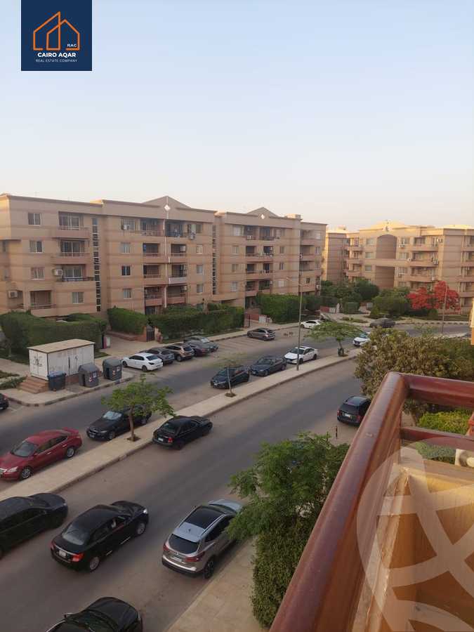 https://aqarmap.com.eg/ar/listing/6254772-for-sale-cairo-new-cairo-lrhb-city-phase-4-mohammed-farid-st