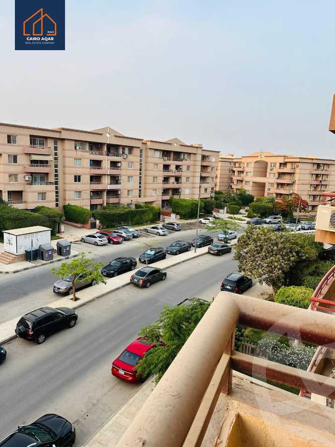 https://aqarmap.com.eg/ar/listing/6254772-for-sale-cairo-new-cairo-lrhb-city-phase-4-mohammed-farid-st