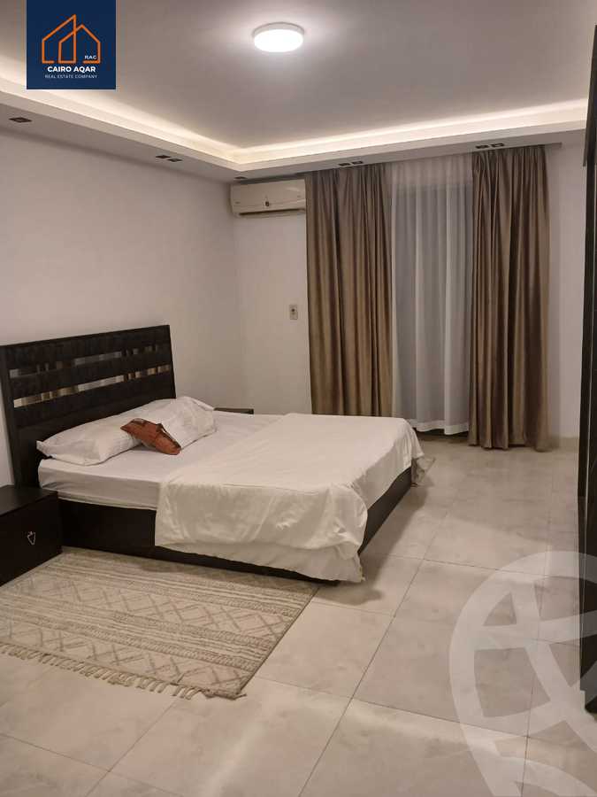 https://aqarmap.com.eg/en/listing/6254949-for-rent-cairo-new-cairo-lrhb-city-phase-4-mohammed-farid-st
