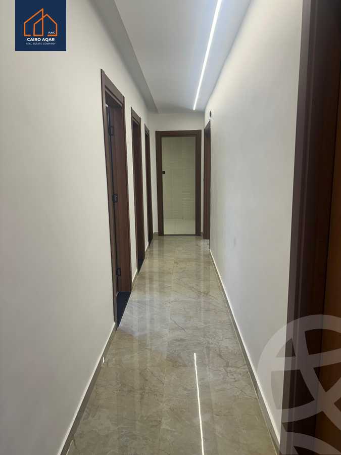 https://aqarmap.com.eg/ar/listing/6257545-for-sale-cairo-new-cairo-lrhb-city-phase-1-ahmed-rami-st