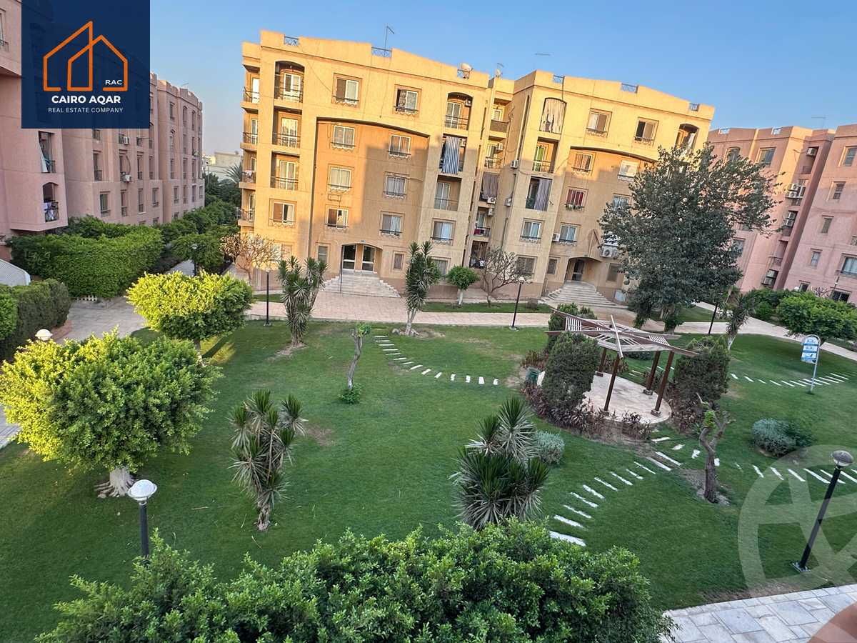 https://aqarmap.com.eg/ar/listing/6257545-for-sale-cairo-new-cairo-lrhb-city-phase-1-ahmed-rami-st