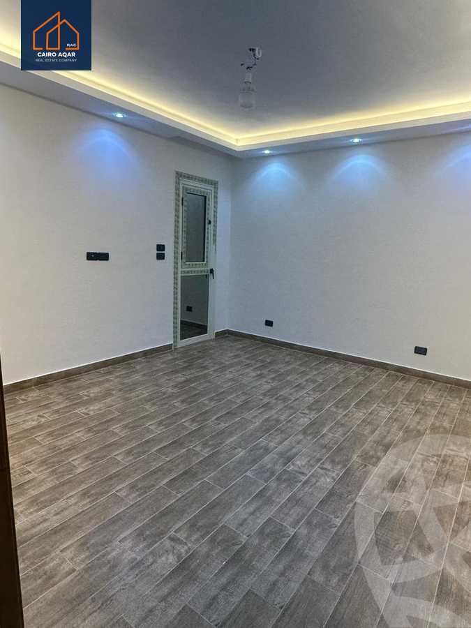 https://aqarmap.com.eg/ar/listing/6262266-for-sale-cairo-new-cairo-lrhb-city-phase-1-ahmed-rami-st