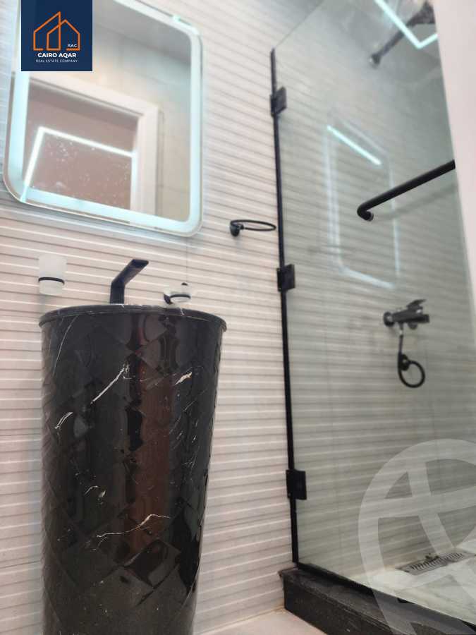 https://aqarmap.com.eg/ar/listing/6262287-for-sale-cairo-new-cairo-lrhb-city-mtdd-lrhb-phase-9