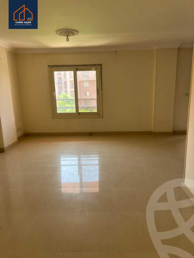 https://aqarmap.com.eg/ar/listing/6282887-for-rent-cairo-new-cairo-lrhb-city-phase-4-mohammed-farid-st