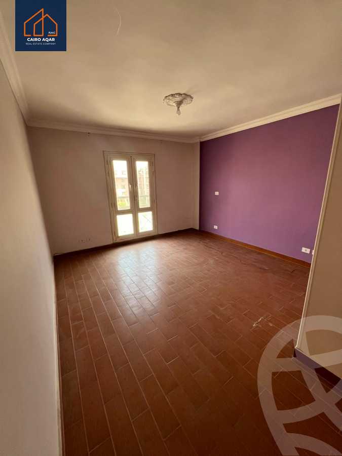 https://aqarmap.com.eg/ar/listing/6282887-for-rent-cairo-new-cairo-lrhb-city-phase-4-mohammed-farid-st