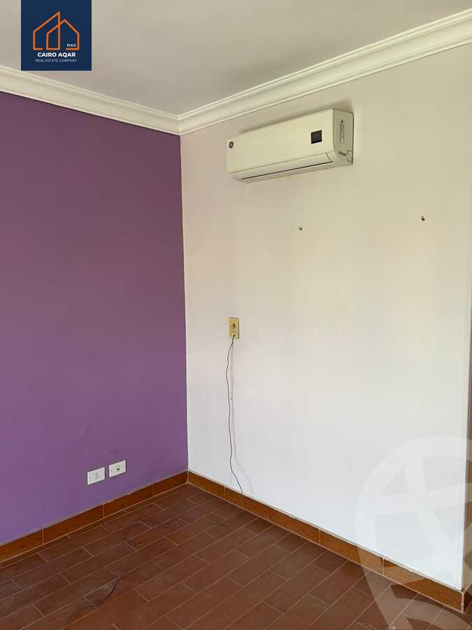 https://aqarmap.com.eg/ar/listing/6282887-for-rent-cairo-new-cairo-lrhb-city-phase-4-mohammed-farid-st