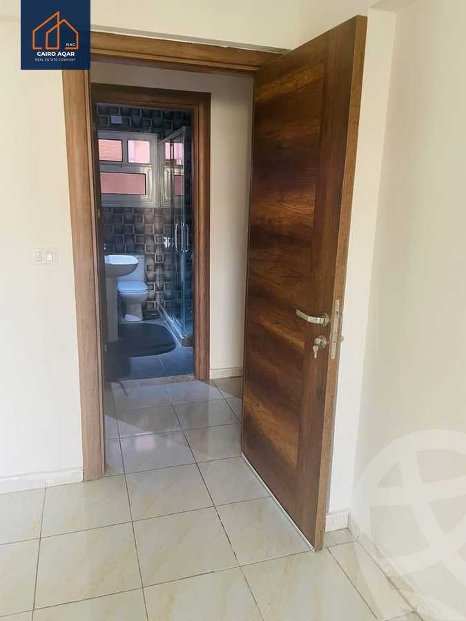 https://aqarmap.com.eg/ar/listing/6300926-for-rent-cairo-new-cairo-lrhb-city-mtdd-lrhb-phase-8