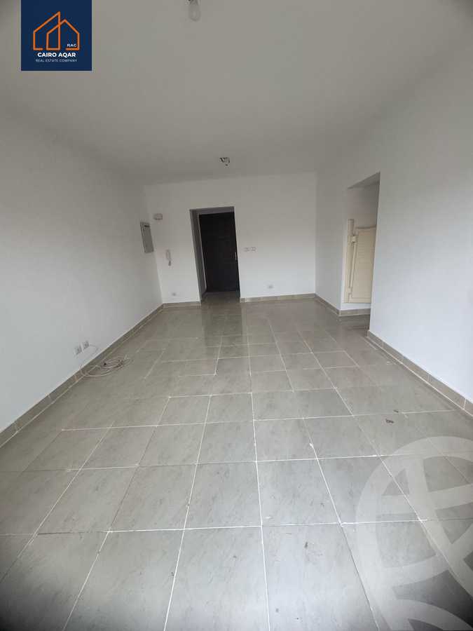 https://aqarmap.com.eg/en/listing/6300934-for-sale-cairo-new-cairo-lrhb-city-mtdd-lrhb-phase-7