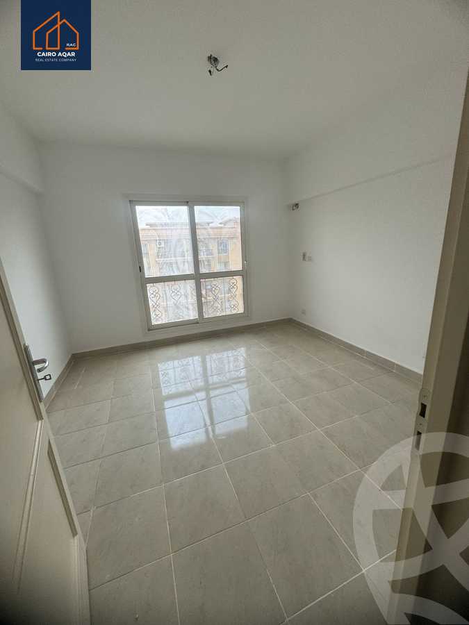 https://aqarmap.com.eg/en/listing/6300934-for-sale-cairo-new-cairo-lrhb-city-mtdd-lrhb-phase-7