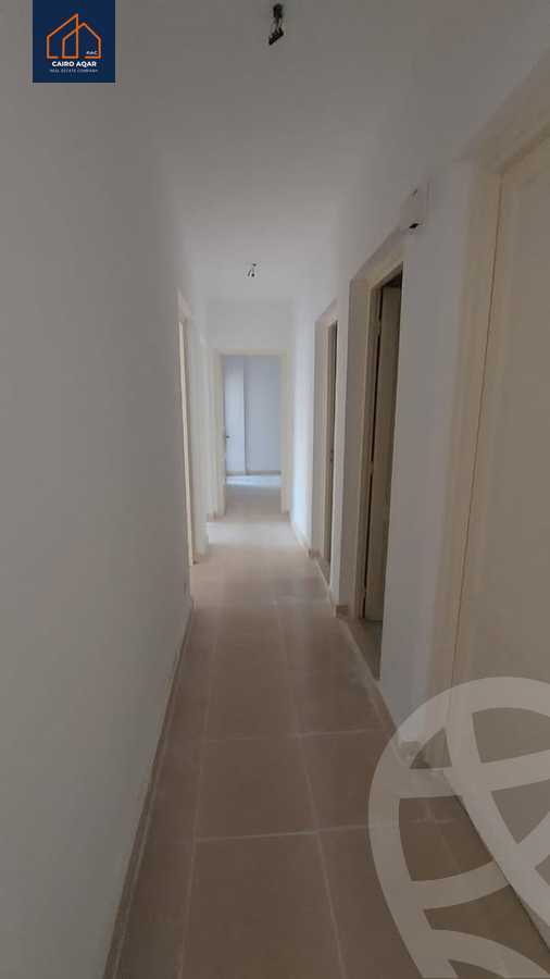 https://aqarmap.com.eg/ar/listing/6300980-for-rent-cairo-new-cairo-lrhb-city-mtdd-lrhb-phase-8
