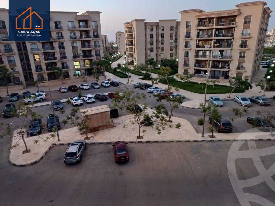 https://aqarmap.com.eg/ar/listing/6300980-for-rent-cairo-new-cairo-lrhb-city-mtdd-lrhb-phase-8