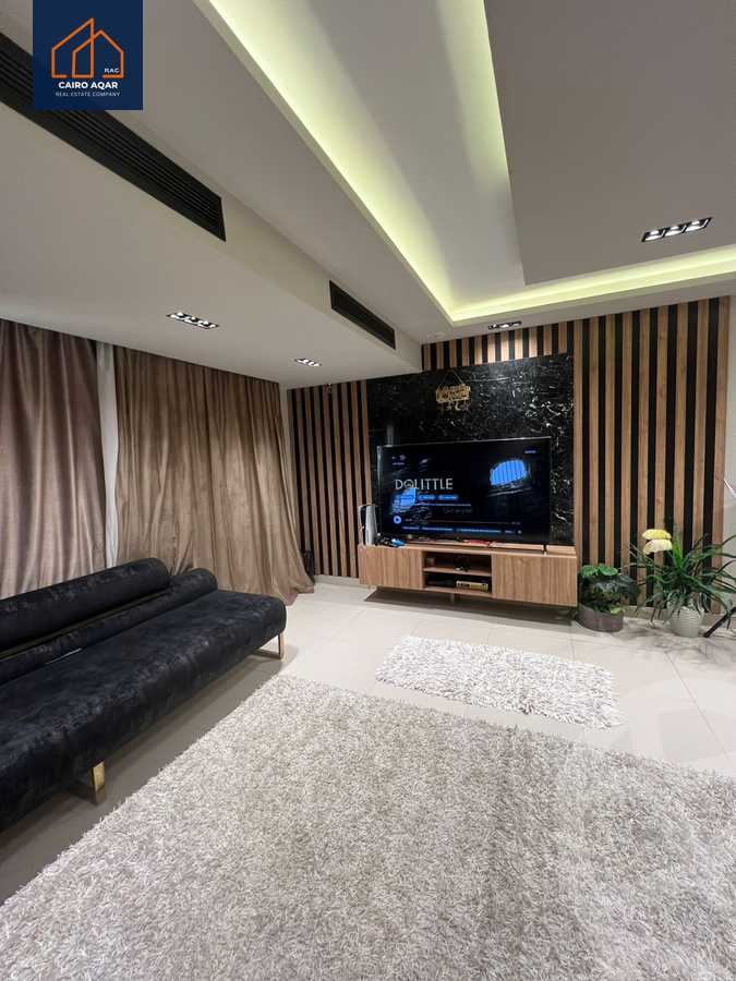 https://aqarmap.com.eg/en/listing/6300987-for-sale-cairo-new-cairo-lrhb-city-mtdd-lrhb-phase-10-farouk-el-baz-st