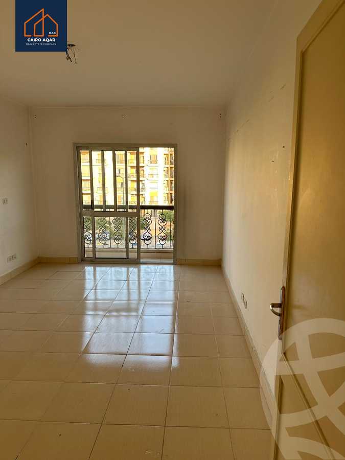 https://aqarmap.com.eg/ar/listing/6301368-for-rent-cairo-new-cairo-lrhb-city-mtdd-lrhb-phase-8