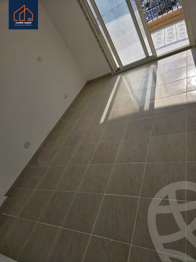 https://aqarmap.com.eg/en/listing/6314612-for-sale-cairo-new-cairo-lrhb-city-mtdd-lrhb-phase-7
