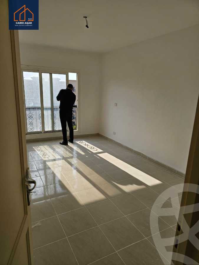 https://aqarmap.com.eg/en/listing/6314612-for-sale-cairo-new-cairo-lrhb-city-mtdd-lrhb-phase-7