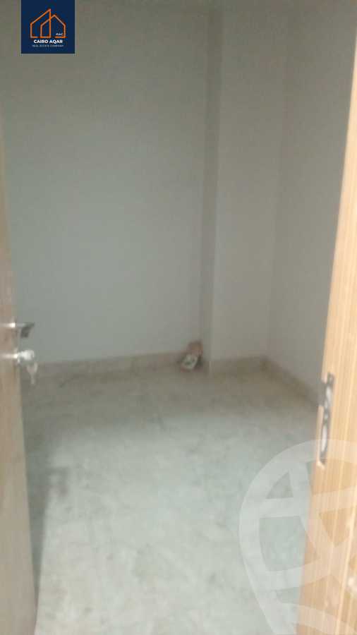 https://aqarmap.com.eg/ar/listing/6316890-for-rent-cairo-new-cairo-lrhb-city-malls-and-markets