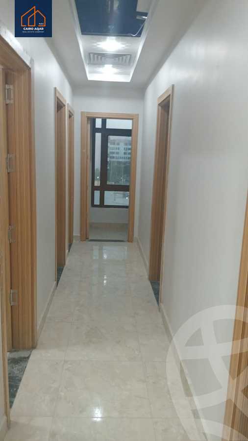 https://aqarmap.com.eg/ar/listing/6316890-for-rent-cairo-new-cairo-lrhb-city-malls-and-markets