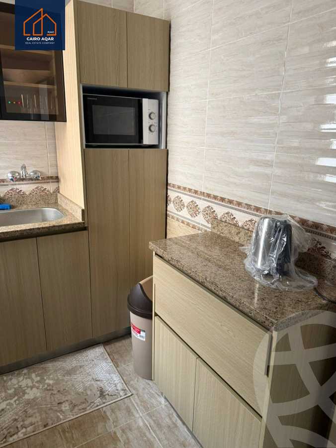 https://aqarmap.com.eg/ar/listing/6319347-for-rent-cairo-new-cairo-lrhb-city-mtdd-lrhb-doctor-ahmed-zewail-st