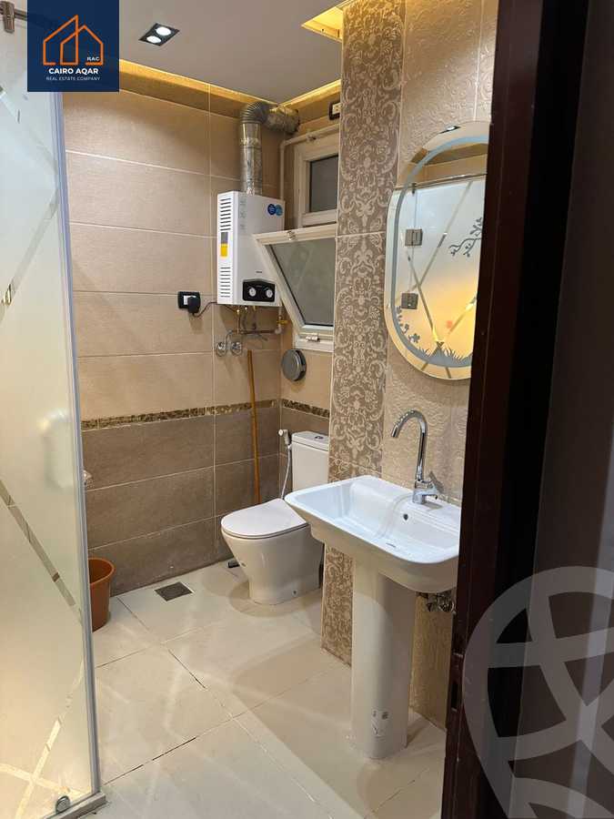 https://aqarmap.com.eg/ar/listing/6320374-for-rent-cairo-new-cairo-lrhb-city-phase-4-mohammed-farid-st