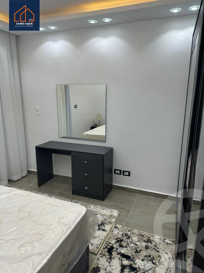 https://aqarmap.com.eg/ar/listing/6320374-for-rent-cairo-new-cairo-lrhb-city-phase-4-mohammed-farid-st