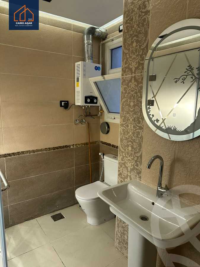 https://aqarmap.com.eg/ar/listing/6320374-for-rent-cairo-new-cairo-lrhb-city-phase-4-mohammed-farid-st