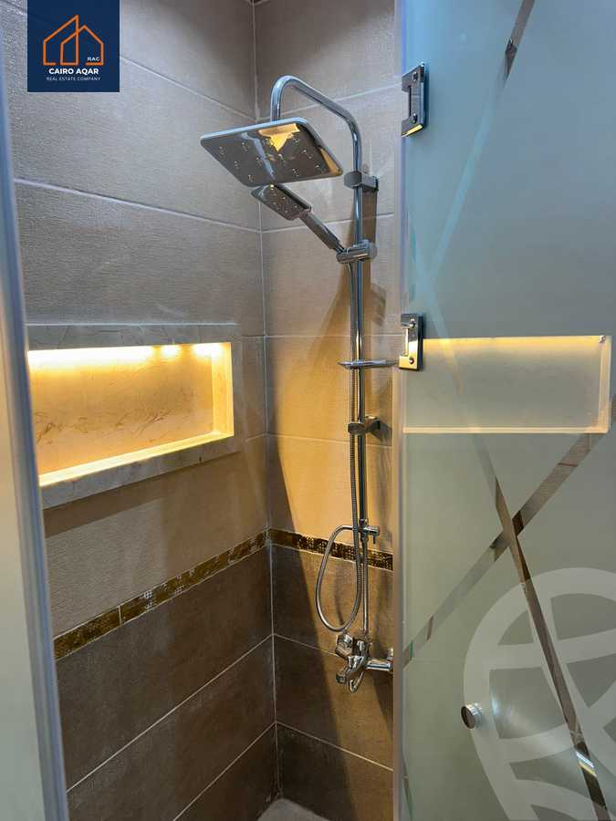 https://aqarmap.com.eg/ar/listing/6320374-for-rent-cairo-new-cairo-lrhb-city-phase-4-mohammed-farid-st