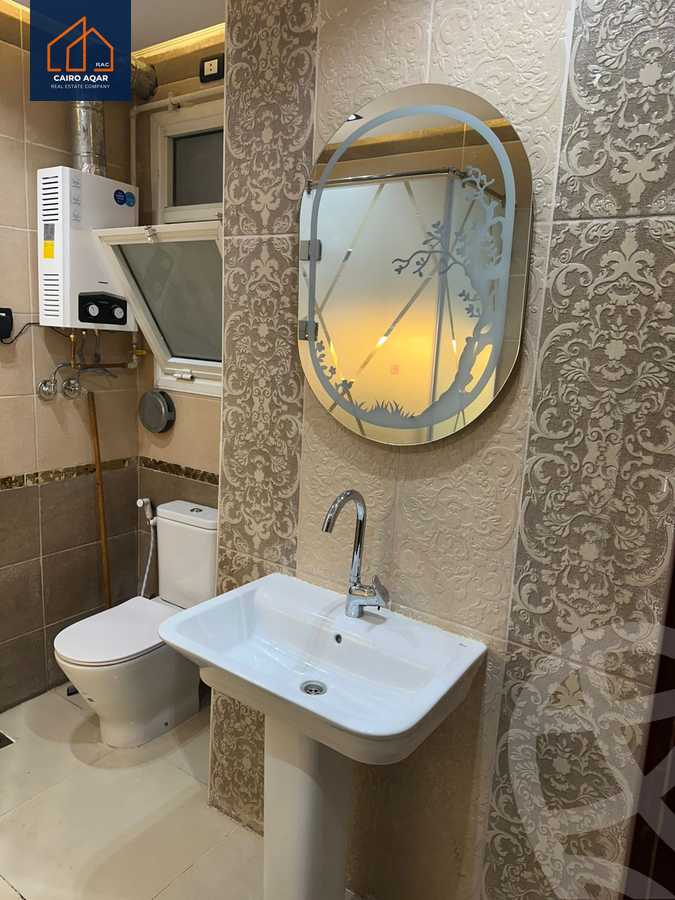 https://aqarmap.com.eg/ar/listing/6320374-for-rent-cairo-new-cairo-lrhb-city-phase-4-mohammed-farid-st