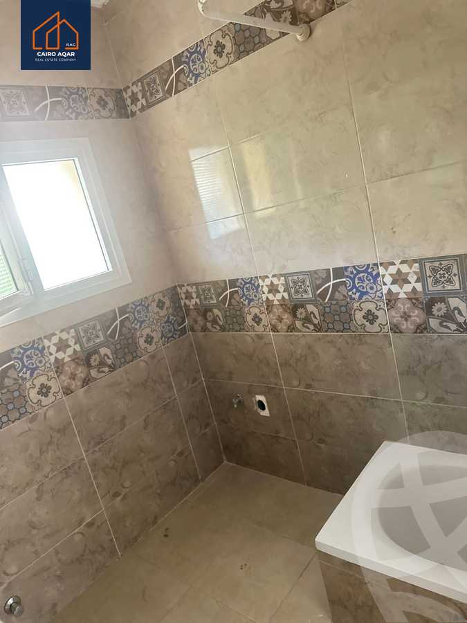 https://aqarmap.com.eg/ar/listing/6328568-for-rent-cairo-new-cairo-lrhb-city-phase-2-amr-ibn-el-aas-st