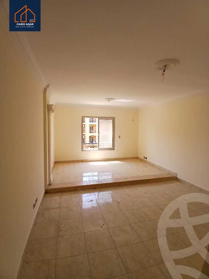 https://aqarmap.com.eg/en/listing/6332376-for-sale-cairo-new-cairo-lrhb-city-phase-2-amr-ibn-el-aas-st