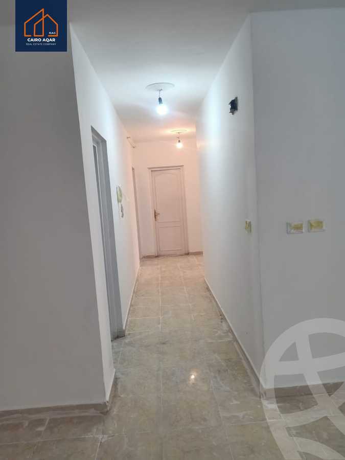 https://aqarmap.com.eg/ar/listing/6332103-for-rent-cairo-new-cairo-lrhb-city-phase-4-mohammed-farid-st