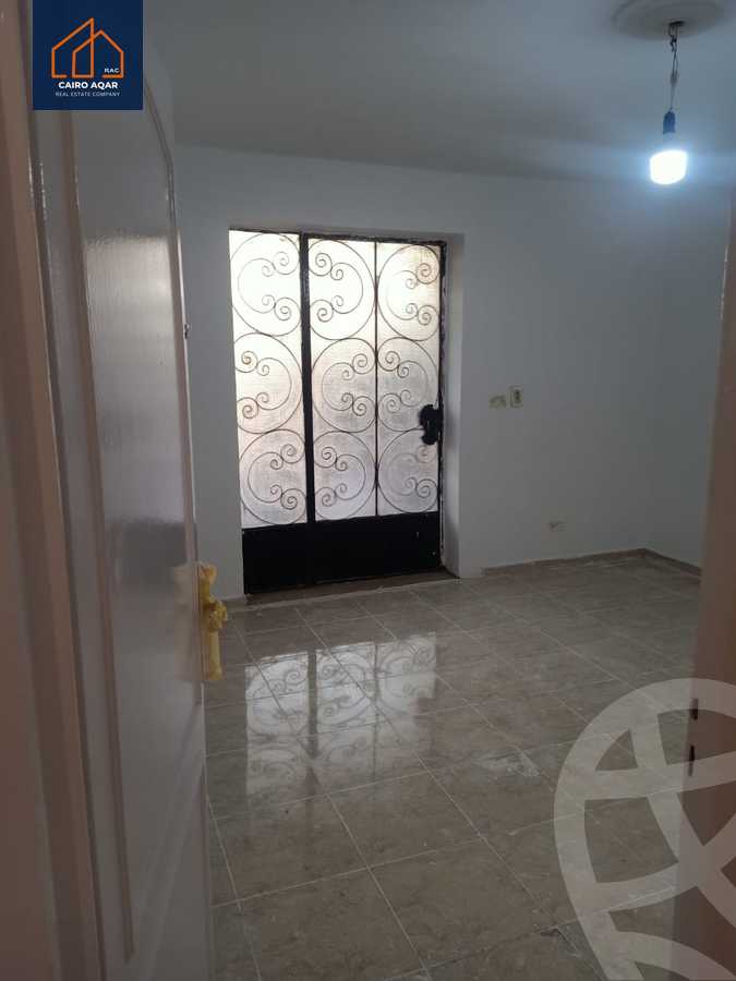 https://aqarmap.com.eg/ar/listing/6332103-for-rent-cairo-new-cairo-lrhb-city-phase-4-mohammed-farid-st