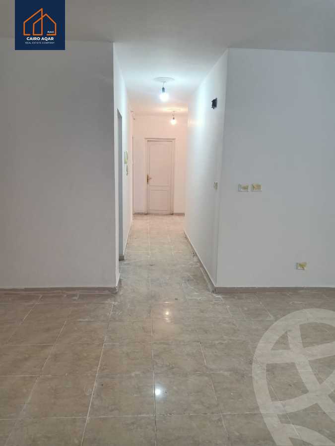 https://aqarmap.com.eg/ar/listing/6332103-for-rent-cairo-new-cairo-lrhb-city-phase-4-mohammed-farid-st
