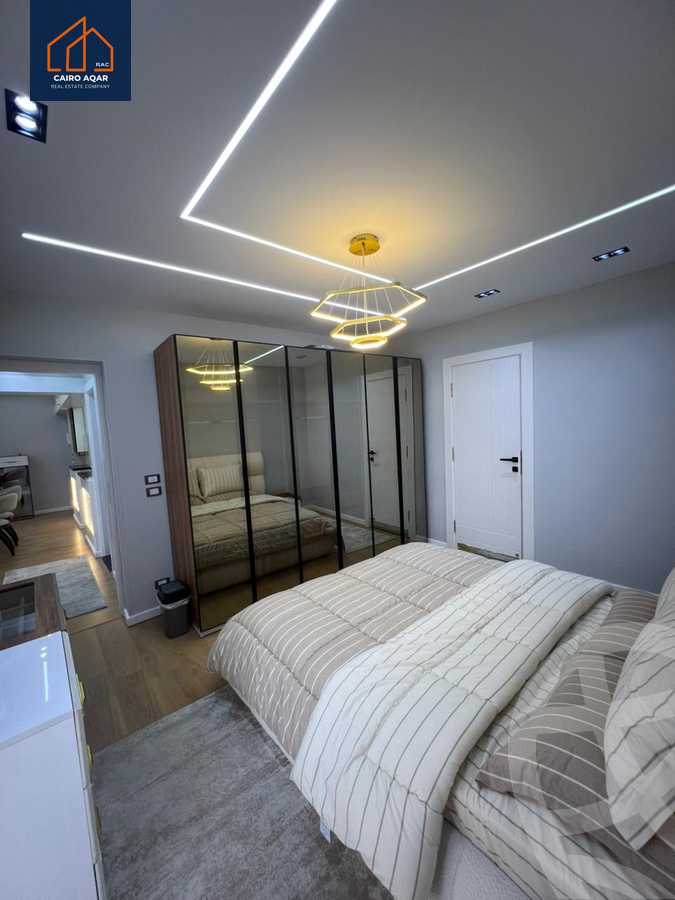 https://aqarmap.com.eg/ar/listing/6334465-for-rent-cairo-new-cairo-lrhb-city-phase-8