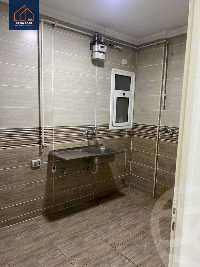https://aqarmap.com.eg/en/listing/6338227-for-rent-cairo-new-cairo-lrhb-city-phase-7