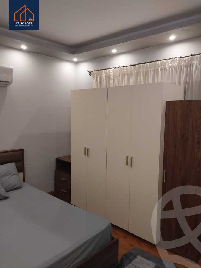 https://aqarmap.com.eg/ar/listing/6338468-for-rent-cairo-new-cairo-lrhb-city-phase-2-osama-ibn-zaid-st