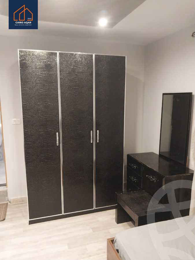 https://aqarmap.com.eg/ar/listing/6338468-for-rent-cairo-new-cairo-lrhb-city-phase-2-osama-ibn-zaid-st