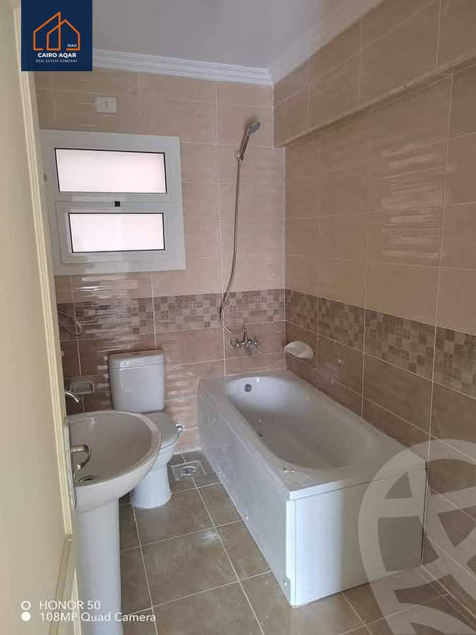 https://aqarmap.com.eg/ar/listing/6338972-for-rent-cairo-new-cairo-lrhb-city-phase-7