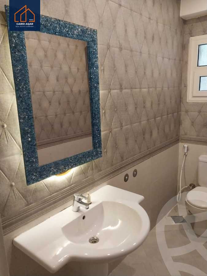 https://aqarmap.com.eg/ar/listing/6339036-for-rent-cairo-new-cairo-lrhb-city-phase-1-youssef-el-sebaey-st
