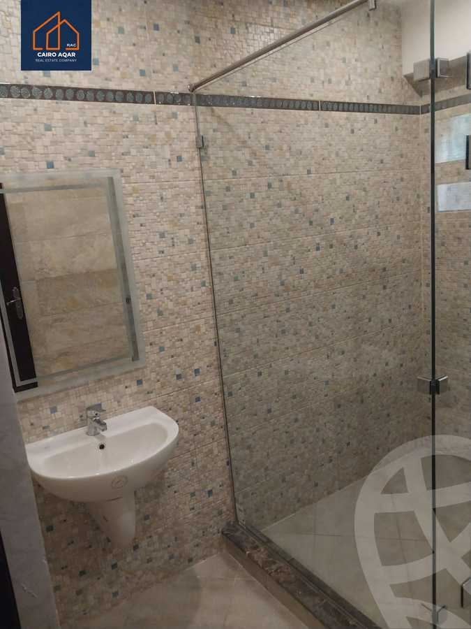 https://aqarmap.com.eg/ar/listing/6339036-for-rent-cairo-new-cairo-lrhb-city-phase-1-youssef-el-sebaey-st