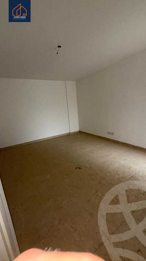 https://aqarmap.com.eg/ar/listing/6346423-for-sale-cairo-new-cairo-lrhb-city-mtdd-lrhb-phase-7