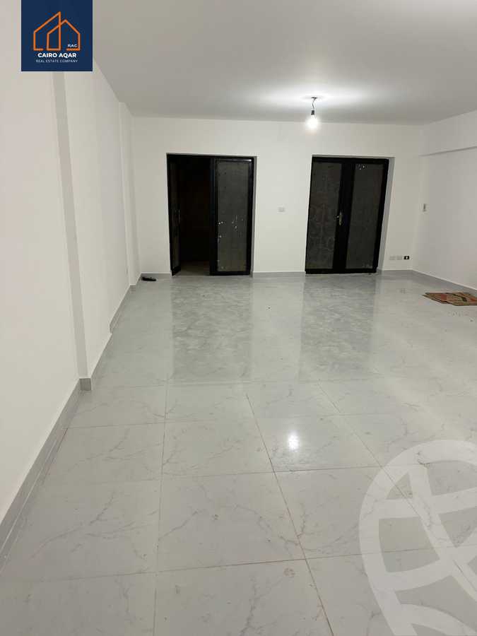 https://aqarmap.com.eg/ar/listing/6347027-for-rent-cairo-new-cairo-lrhb-city-phase-8