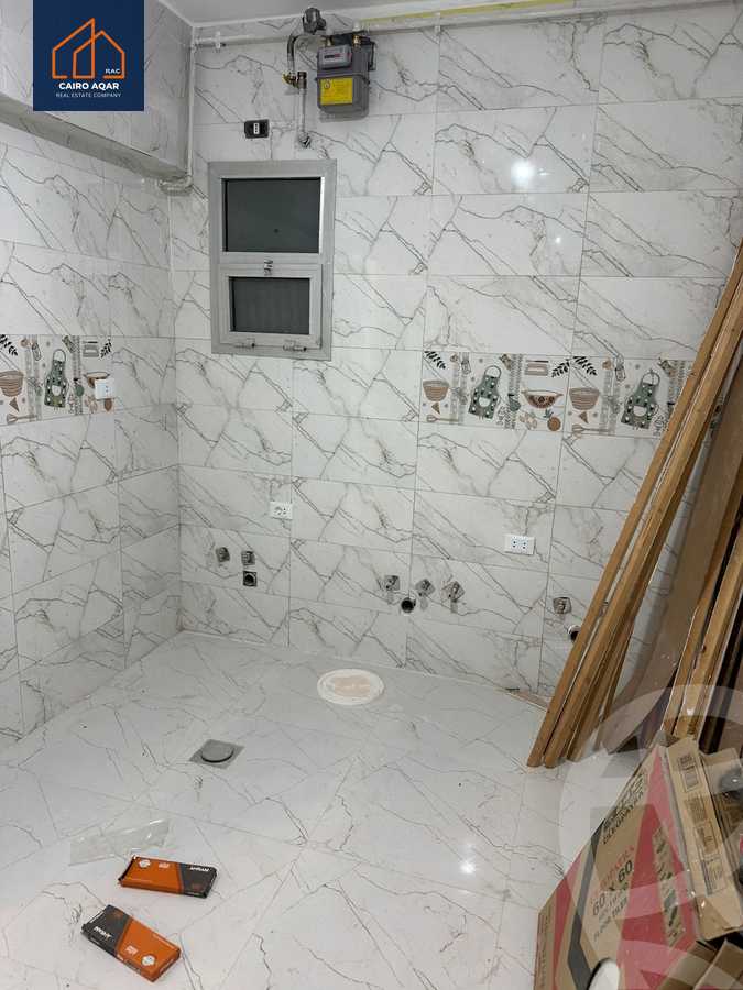 https://aqarmap.com.eg/ar/listing/6347027-for-rent-cairo-new-cairo-lrhb-city-phase-8
