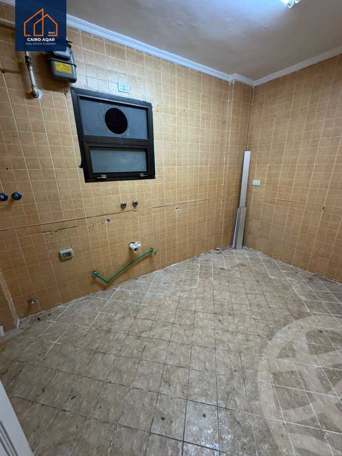 https://aqarmap.com.eg/ar/listing/6351171-for-rent-cairo-new-cairo-lrhb-city-phase-5-talaat-mostafa-st