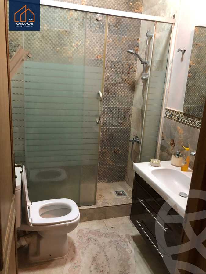 https://aqarmap.com.eg/en/listing/6351620-for-rent-cairo-new-cairo-lrhb-city-phase-2-osama-ibn-zaid-st
