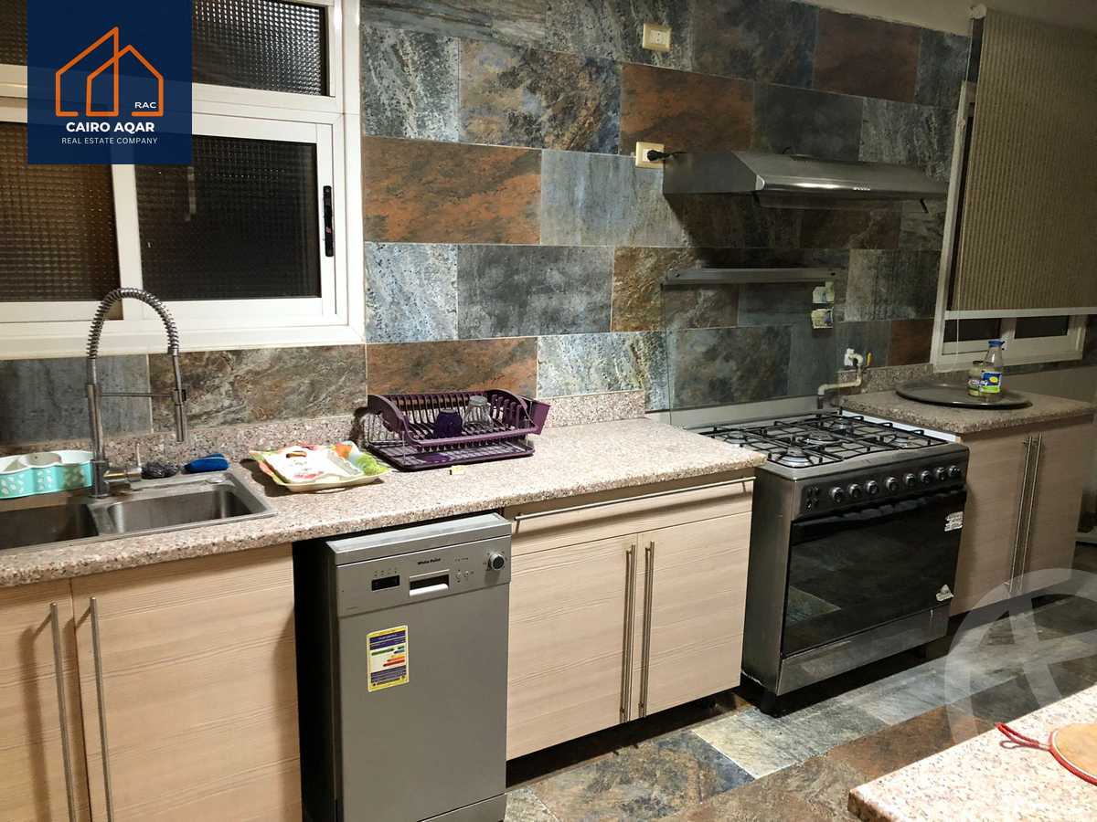 https://aqarmap.com.eg/en/listing/6351620-for-rent-cairo-new-cairo-lrhb-city-phase-2-osama-ibn-zaid-st