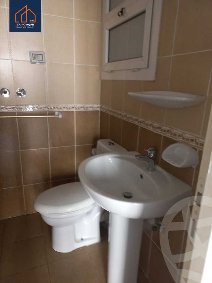 https://aqarmap.com.eg/ar/listing/6351686-for-sale-cairo-new-cairo-lrhb-city-mtdd-lrhb-phase-7