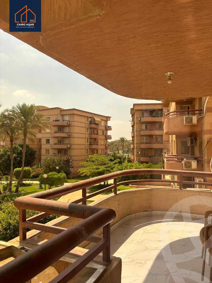 https://aqarmap.com.eg/ar/listing/6351775-for-sale-cairo-new-cairo-lrhb-city-phase-4-mohammed-farid-st