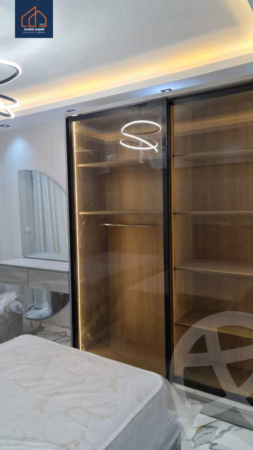 https://aqarmap.com.eg/en/listing/6353213-for-rent-cairo-new-cairo-lrhb-city-phase-8