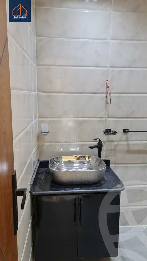 https://aqarmap.com.eg/ar/listing/6353749-for-rent-cairo-new-cairo-lrhb-city-mtdd-lrhb-phase-9